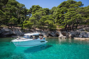 bateau Hors bord