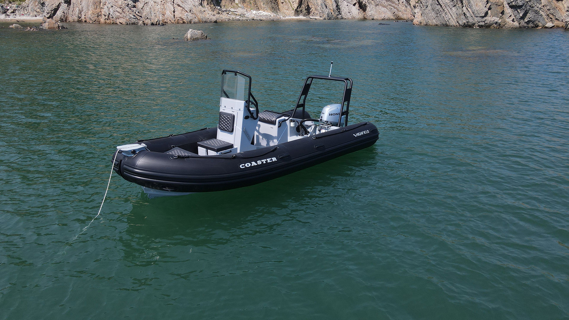 bateau SEMI RIGIDE
