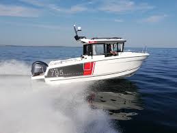 BATEAU NEUF STOCK MERRY FISHER 695 SPORT SÉRIE 2 2023 / SUZUKI 150 CV