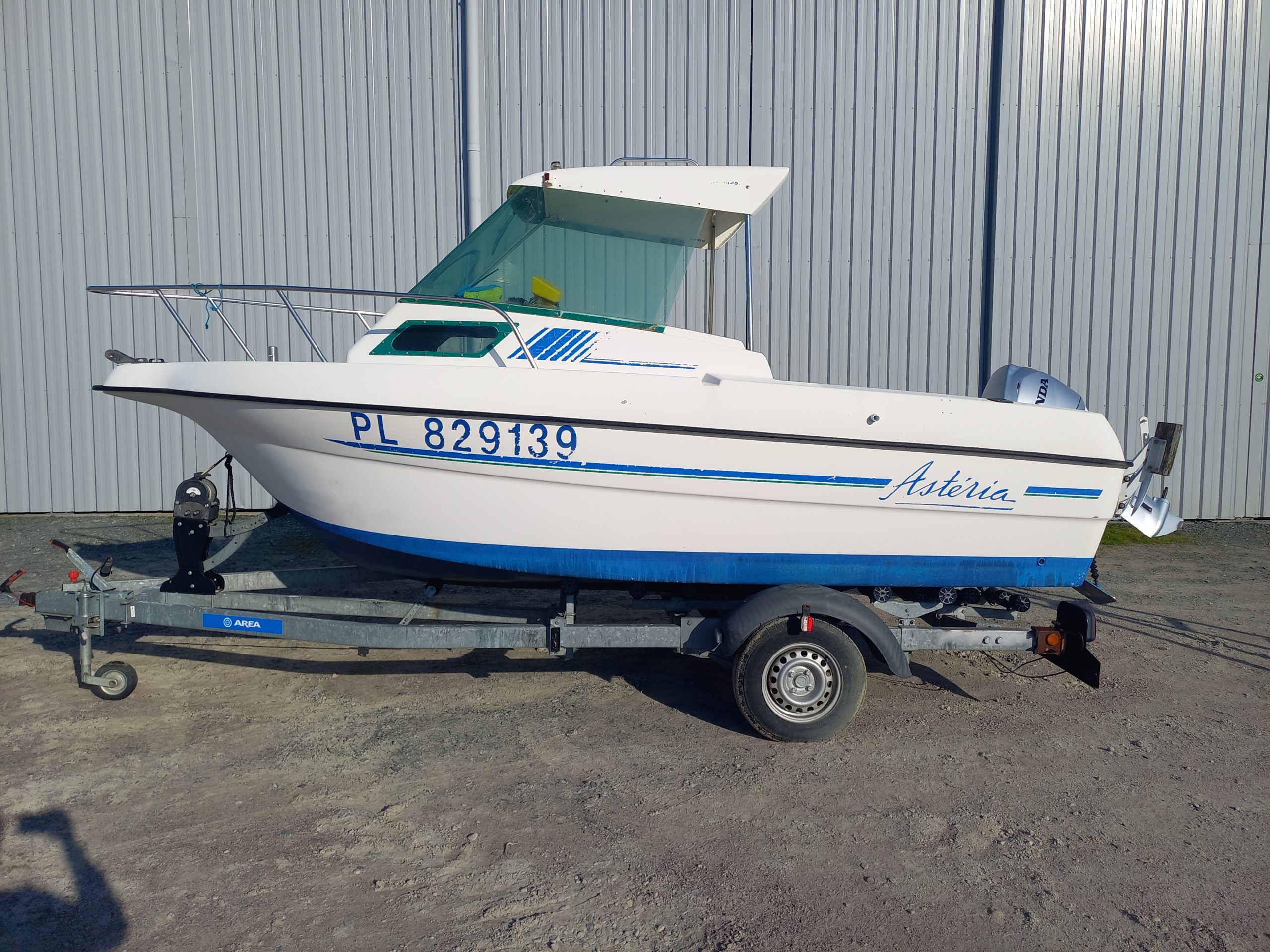 B2 TIMONIER ASTERIA CABINE (1994) / HONDA 50 CV (2020-225H) / REMORQUE ROUTIÈRE