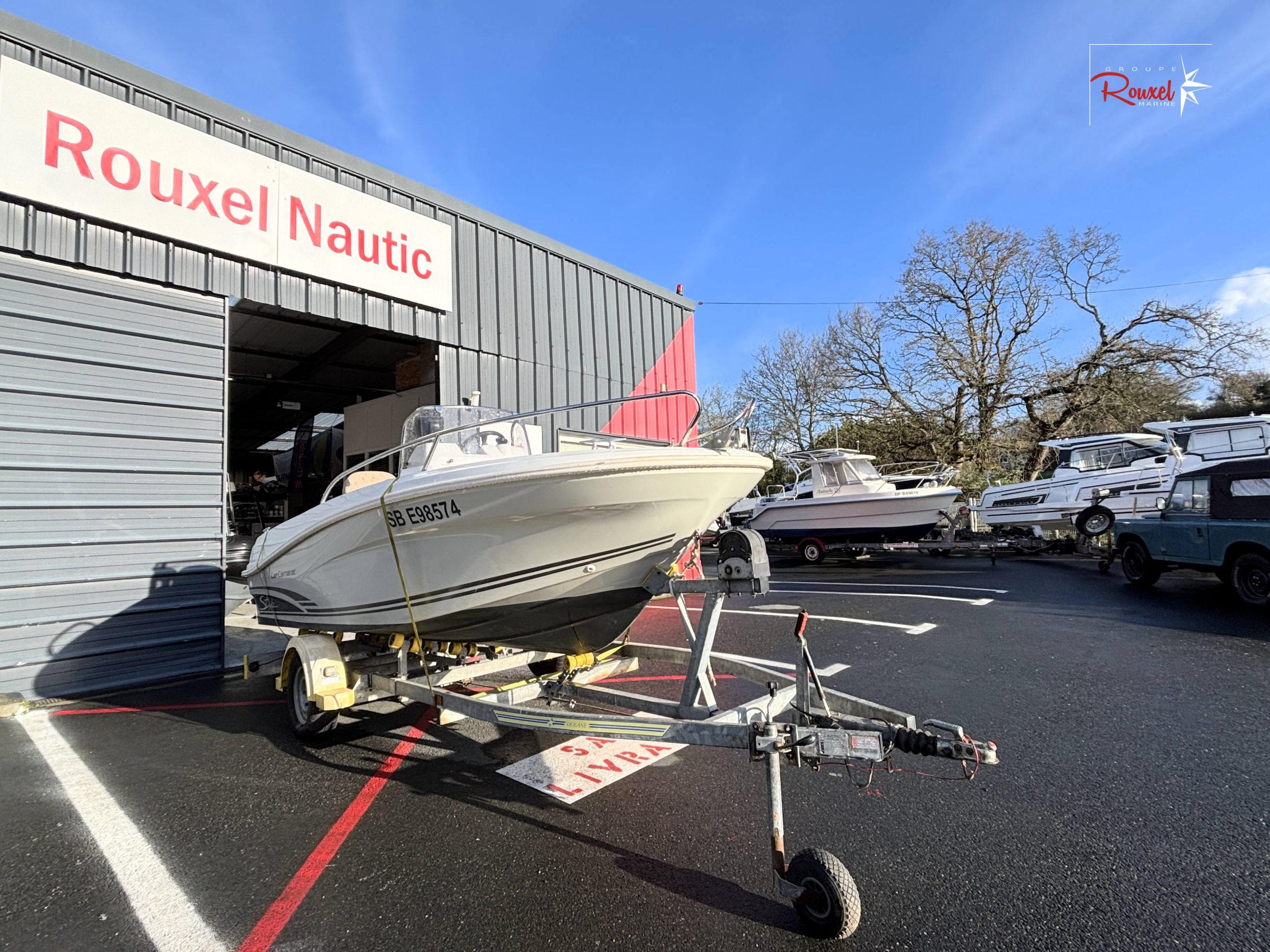 JEANNEAU CAP CAMARAT 4.7 CC (2014) + YAMAHA F40 CV (95h) + REMORQUE OCEANE