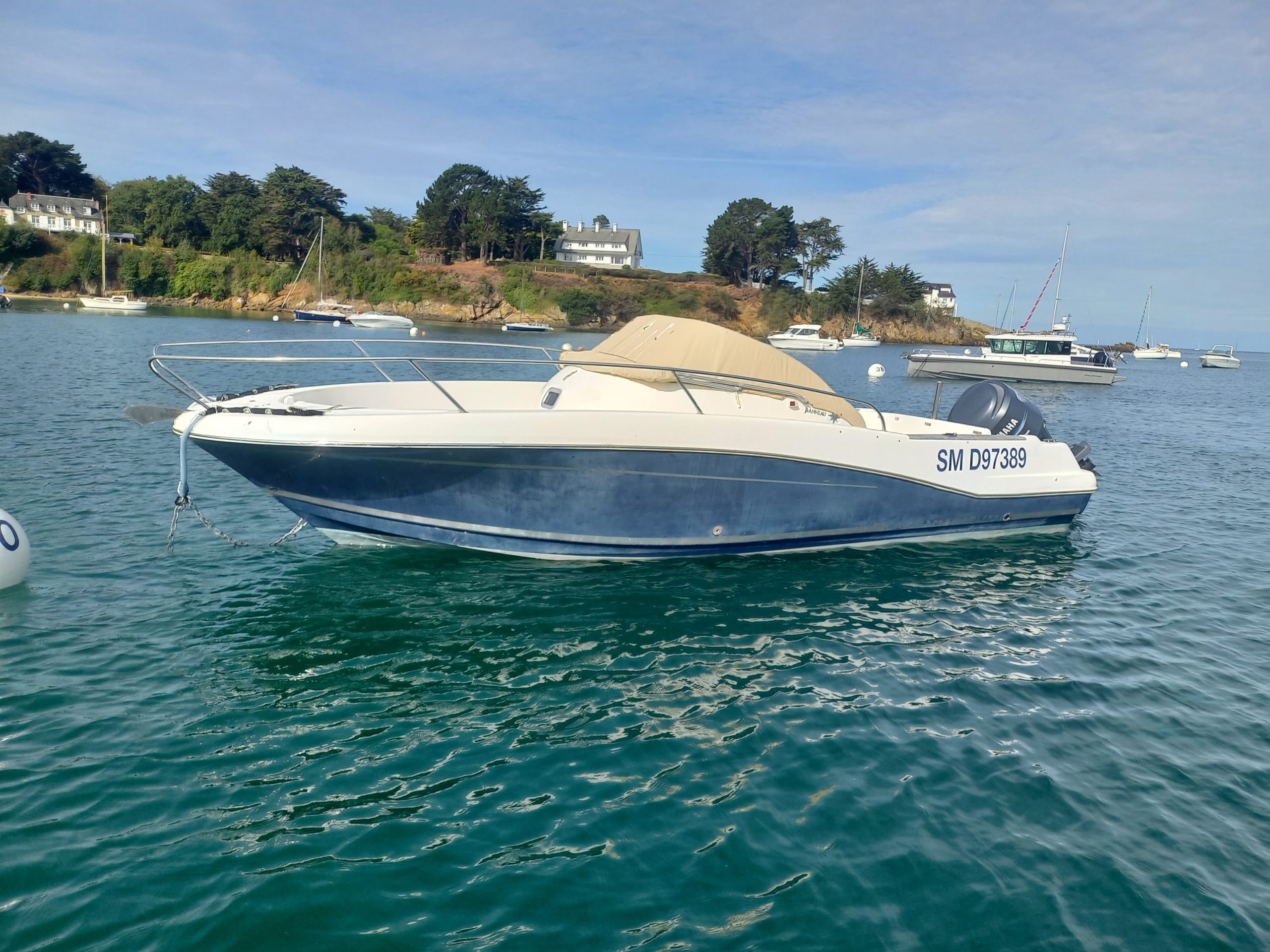 CAP CAMARAT 755 WA (2009) / YAMAHA 250 CV (335H)